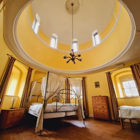 ÉrezéeLe Petit Chateau De Blier别墅 外观 照片