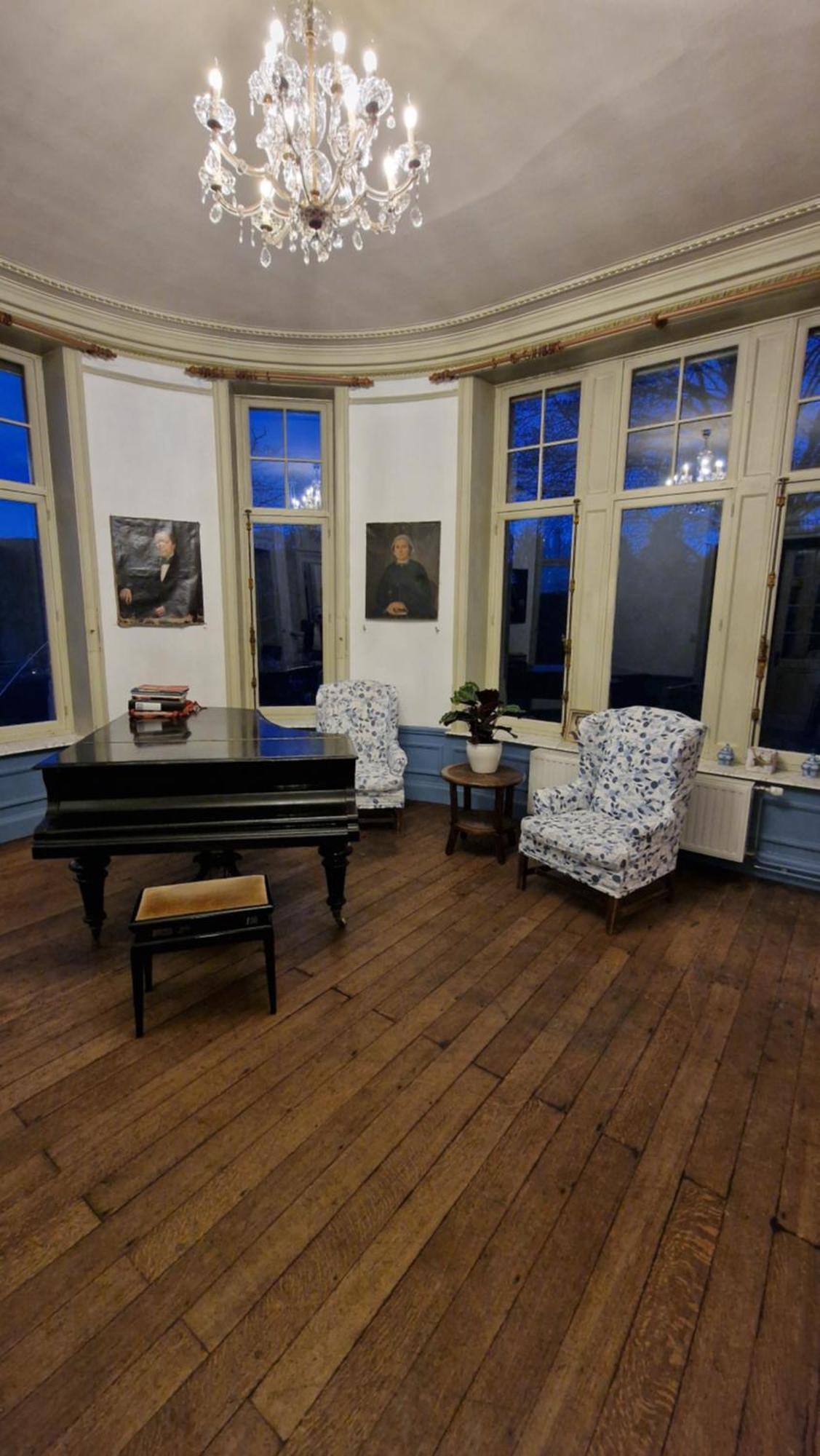 ÉrezéeLe Petit Chateau De Blier别墅 外观 照片
